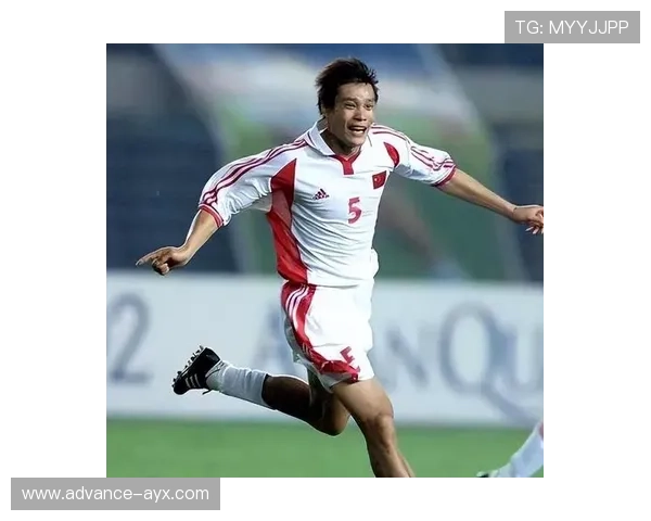 国足备战世界杯预选赛主帅调整阵容核心球员状态回暖迎关键一战即