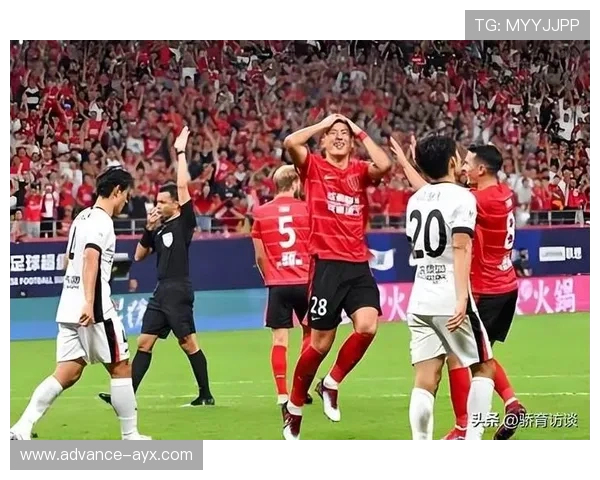 新赛季激战正酣多支豪强强势崛起争冠格局风云突变引发球迷热议 新赛季激战正酣多支豪强强势崛起争冠格局风云突变引发球迷热议