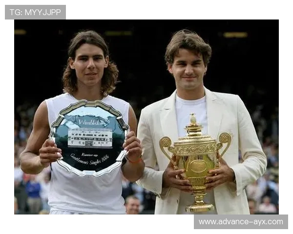 世界网坛焦点赛事精彩回顾球星对决引发热议