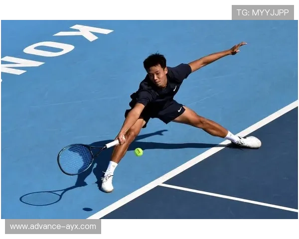 网球界最新赛况揭晓顶尖选手争锋精彩瞬间回顾