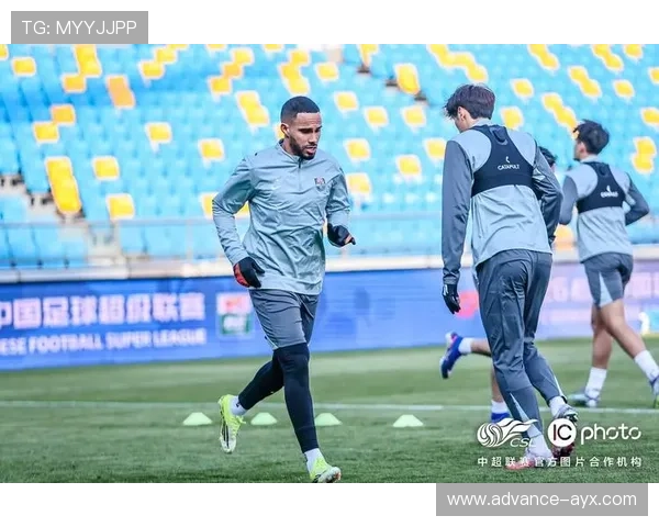 维冈竞技最新动态：球队备战赛季关键比赛阵容调整分析